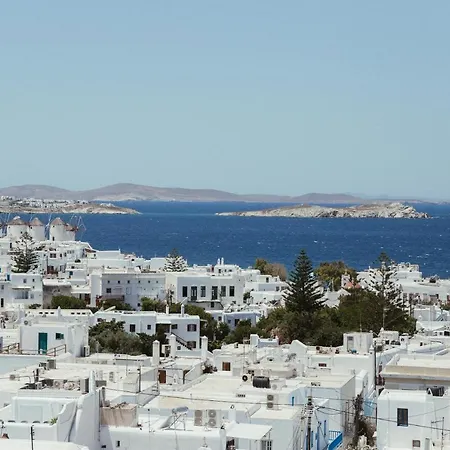 Central Local Living In Mykonos, Main Town Apartment Mykonos Town