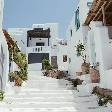 Central Local Living In Mykonos, Main Town Mykonos Town
